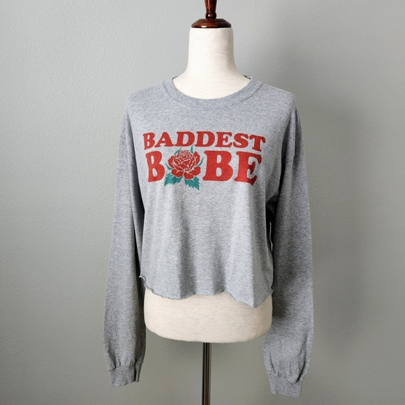 Cold Crush Tops - Cold Crush Baddest Babe Gray Long Sleeve Cropped Tee, Size Large